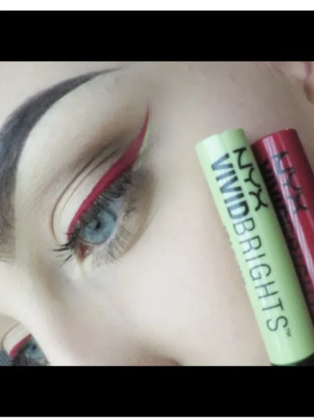 🧚‍♀️#VBL01 VIVID FIRE NYX Vivid Brights Colored Liquid Eyeliner NIB